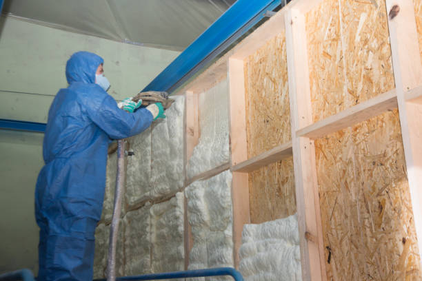 Best Fiberglass Insulation  in North Babylon, NY